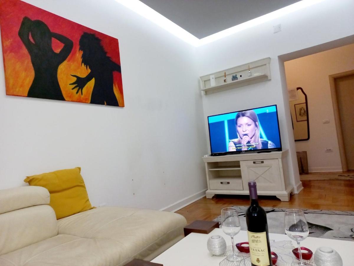 Apartment Alex Belgrado Exterior foto